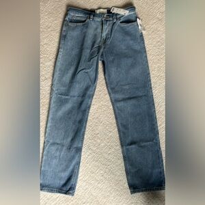 BDG Slim fit Vintage Jeans from Urban Outfitters Brand New Size 32L32W